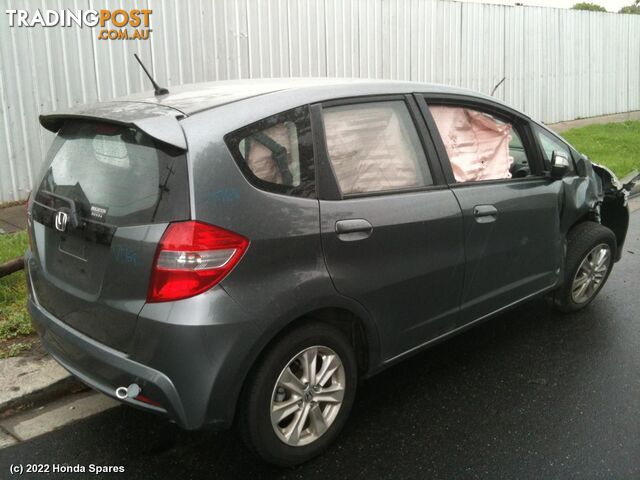 2013 HONDA - JAZZ Air Cleaner/Box - photo 4 of 21