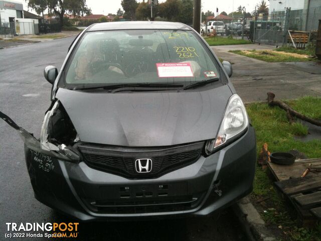 2013 HONDA - JAZZ Air Cleaner/Box - photo 2 of 21