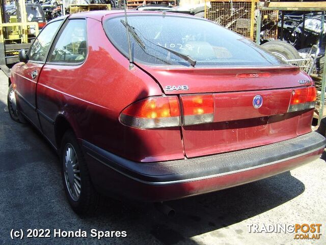 1995 SAAB - 900 Right Rear Side Glass