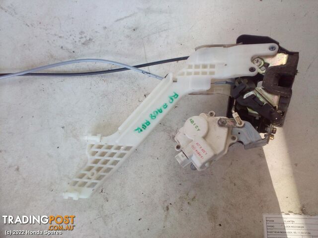Door/Boot/Gate Lock 2004 HYUNDAI ELANTRA