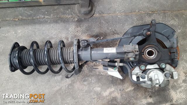 2013 MAZDA - 3 Right Front Strut