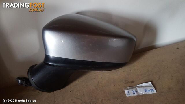 2014 MAZDA - 3 Rear Garnish - photo 3 of 5