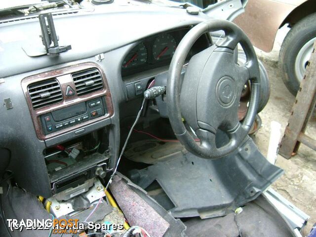 1996 SUBARU - LIBERTY Right Front Window Reg/Motor - photo 3 of 17