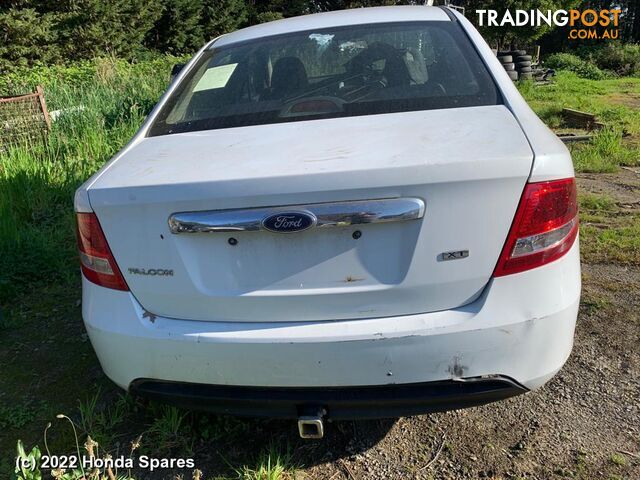2009 FORD - FALCON Right Front Door Window
