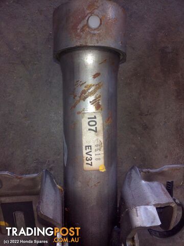 2002 FORD - ESCAPE Steering Knuckle - photo 2 of 2