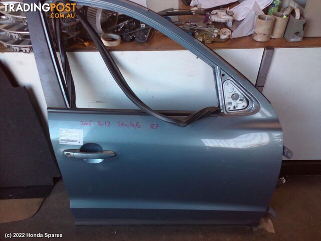 2009 HYUNDAI - SANTA FE Right Front Door