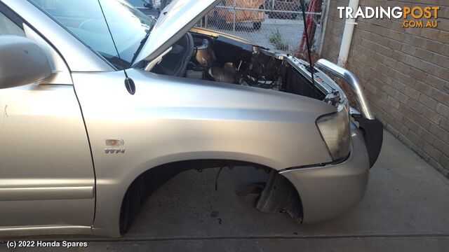 2005 TOYOTA - KLUGER Trans Lines - photo 5 of 33