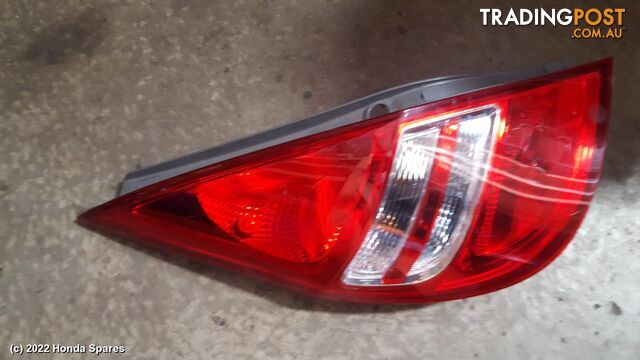 2012 HYUNDAI - I30 Wiper Motor