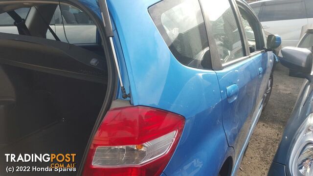 2011 HONDA - JAZZ Left Rear Side Glass - photo 5 of 9