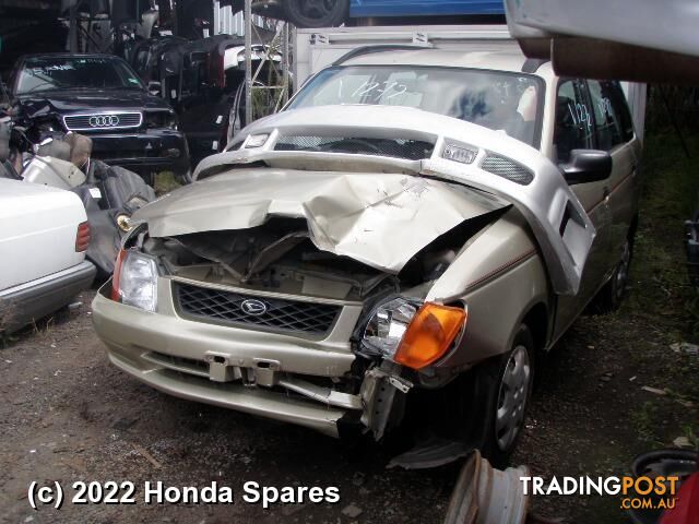 1998 DAIHATSU - PYZAR Right Taillight