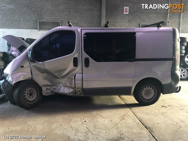 2006 RENAULT - TRAFIC Starter