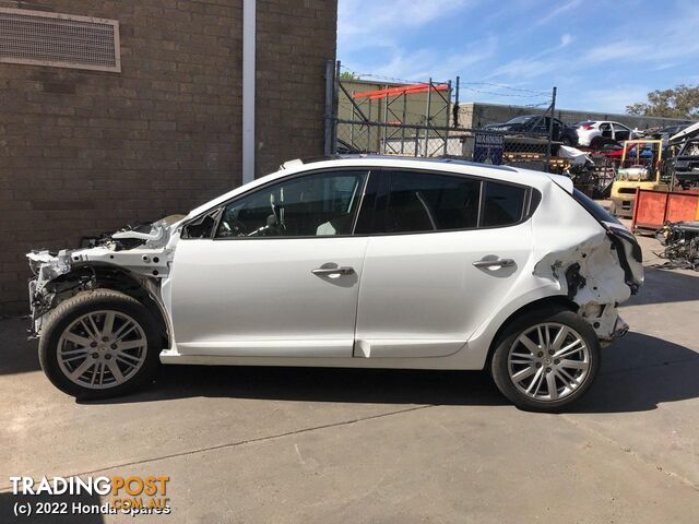 2015 RENAULT - MEGANE Catalytic Converter