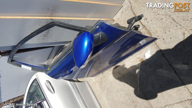 2010 FORD - FIESTA Right Front Door