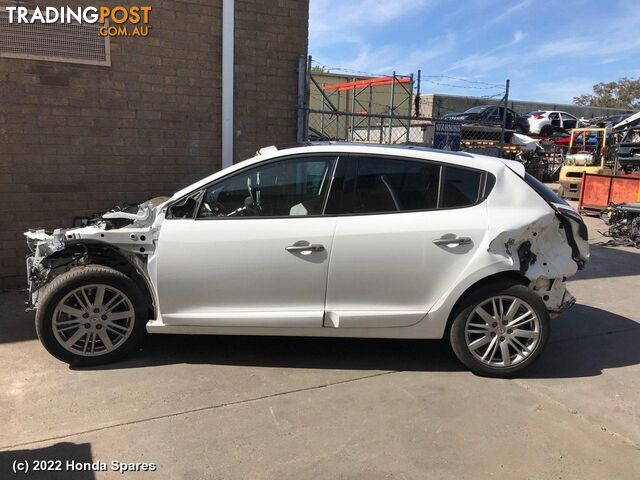 2015 RENAULT - MEGANE Sunvisor
