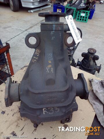1994 NISSAN - SKYLINE Rear Diff Assembly