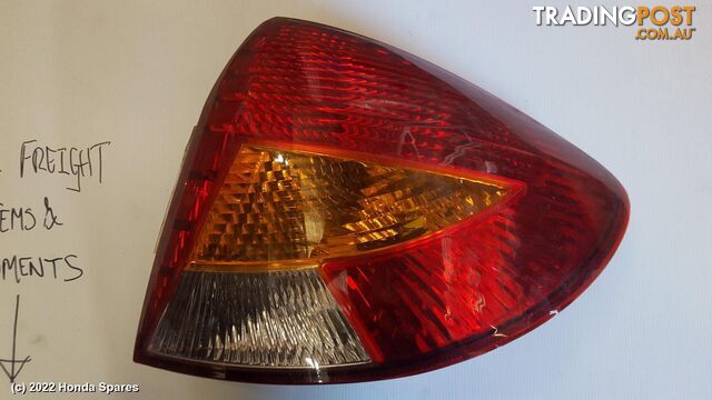 2002 KIA - RIO Right Taillight