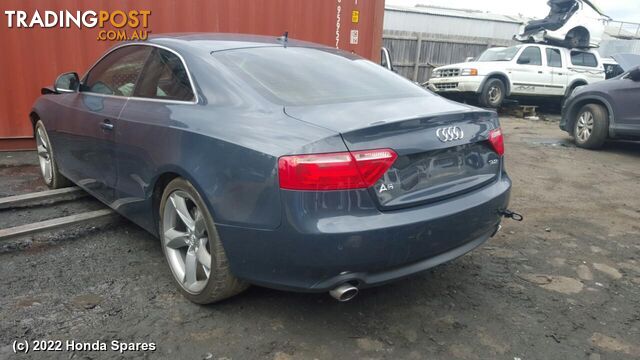 2008 AUDI - A5 Right Rear Hub Assembly