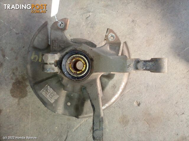 1997 MAZDA - 121 Right Front Hub Assembly - photo 1 of 1