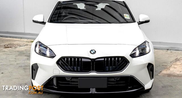 2026 BMW 118 M SPORT   HATCH - photo 2 of 15