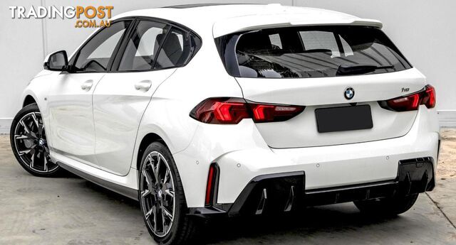 2026 BMW 118 M SPORT   HATCH - photo 4 of 15