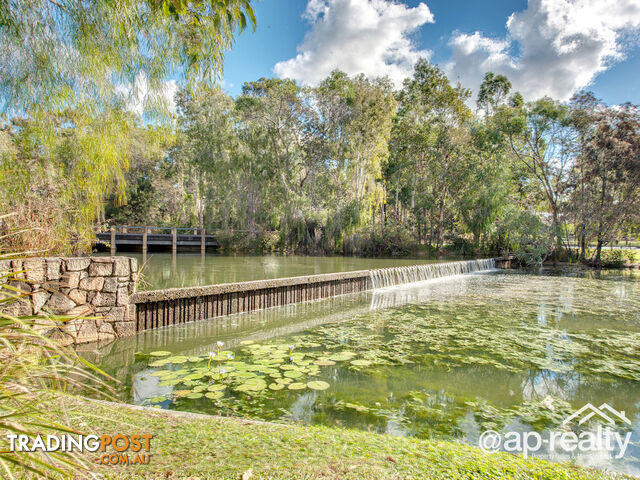 5 Tia Lane FOREST LAKE QLD 4078