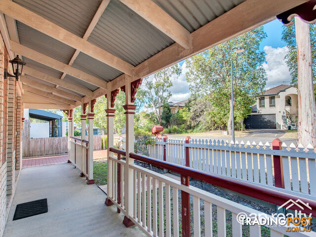 5 Tia Lane FOREST LAKE QLD 4078