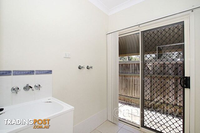 29 Cobourg Street FOREST LAKE QLD 4078