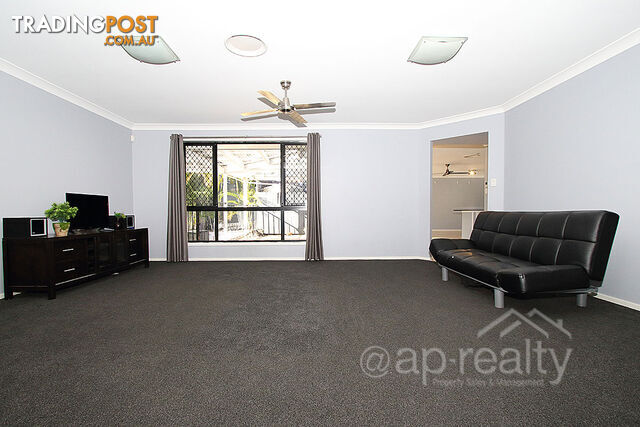 8 Chatswood Close FOREST LAKE QLD 4078