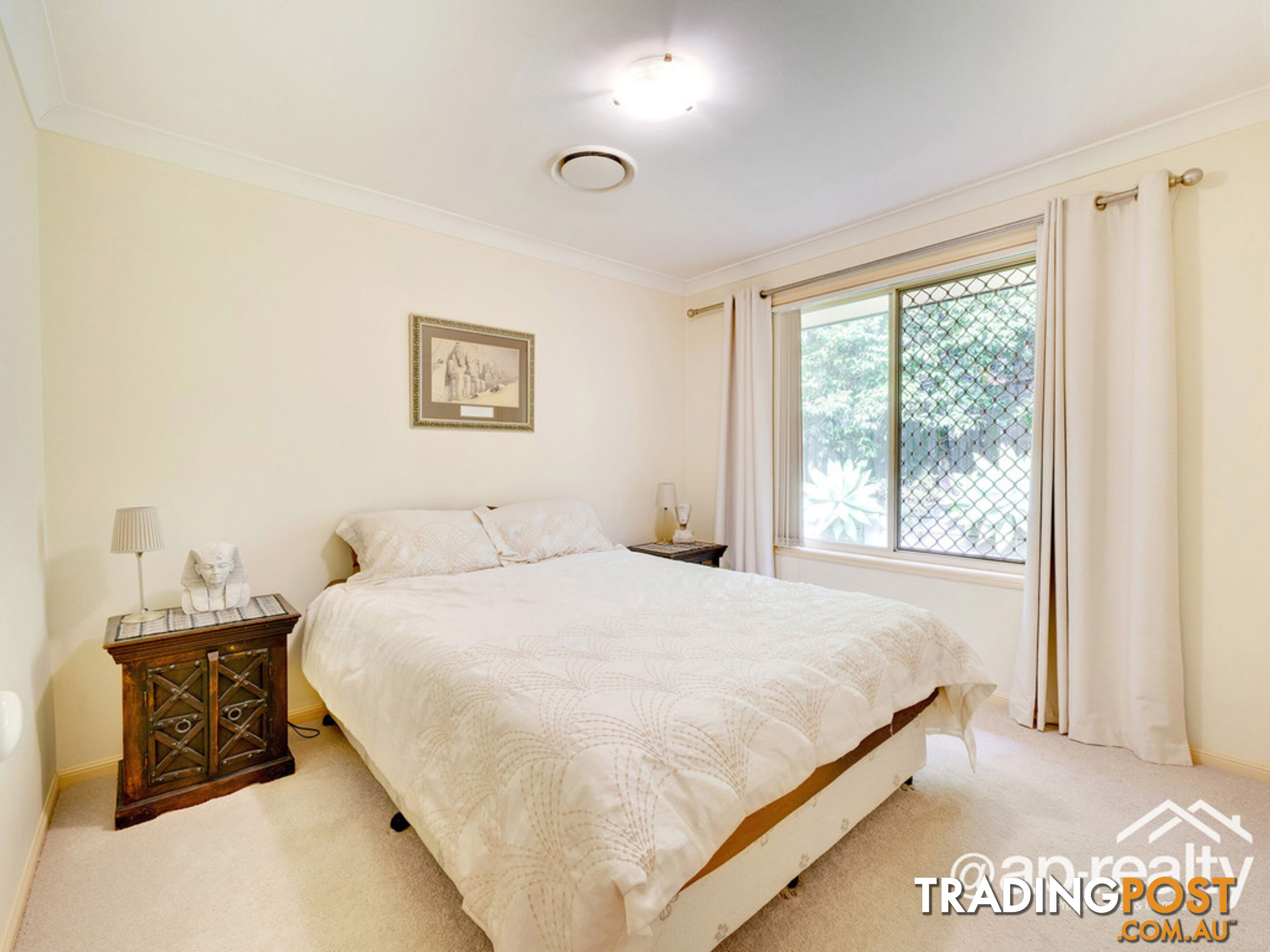 9 Toorak Place FOREST LAKE QLD 4078