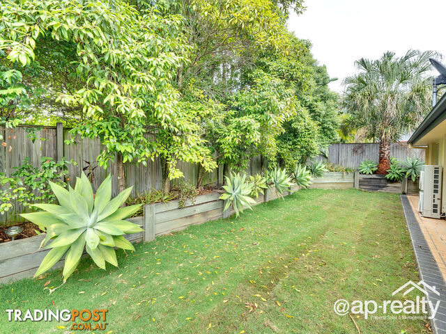 9 Toorak Place FOREST LAKE QLD 4078