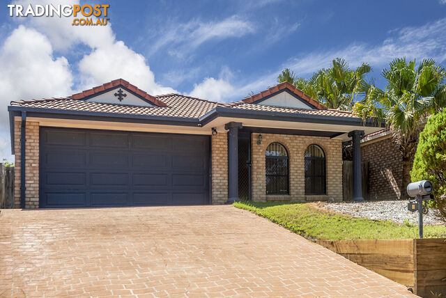 5 Diamondy Close FOREST LAKE QLD 4078