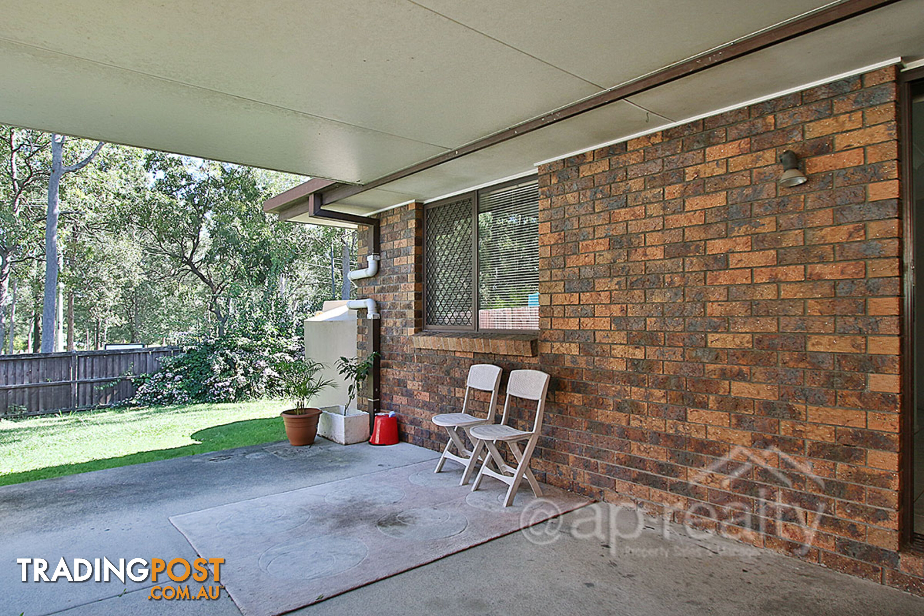 9 Huon Place FOREST LAKE QLD 4078