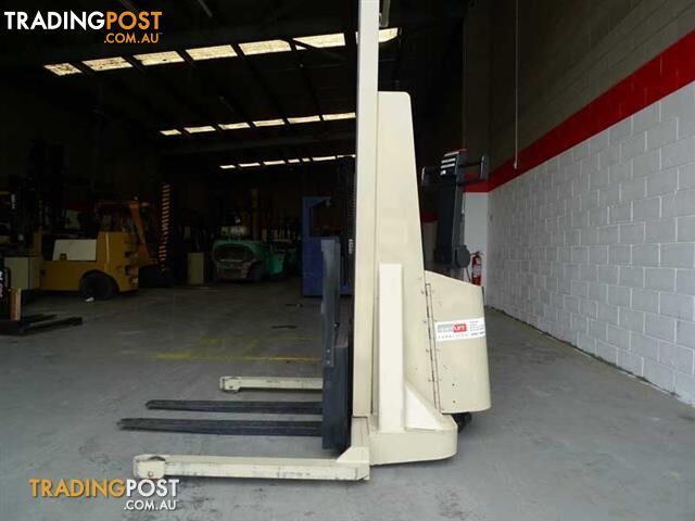 FORKLIFT CROWN 20MT130A WALKY STACKER, 1 TON CAPACITY, H454 $4500 + GST