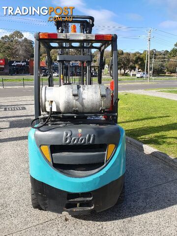 CLEARANCE SALE!! 1.8T, 2.5T and 3.0T Late model Forklifts - photo 2 of 2