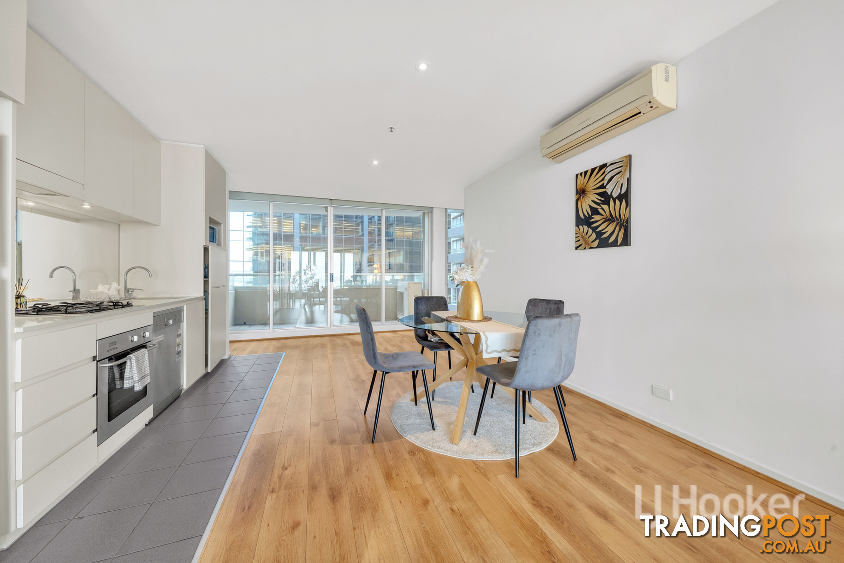 1201/8 McCrae Street DOCKLANDS VIC 3008