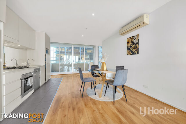 1201/8 McCrae Street DOCKLANDS VIC 3008