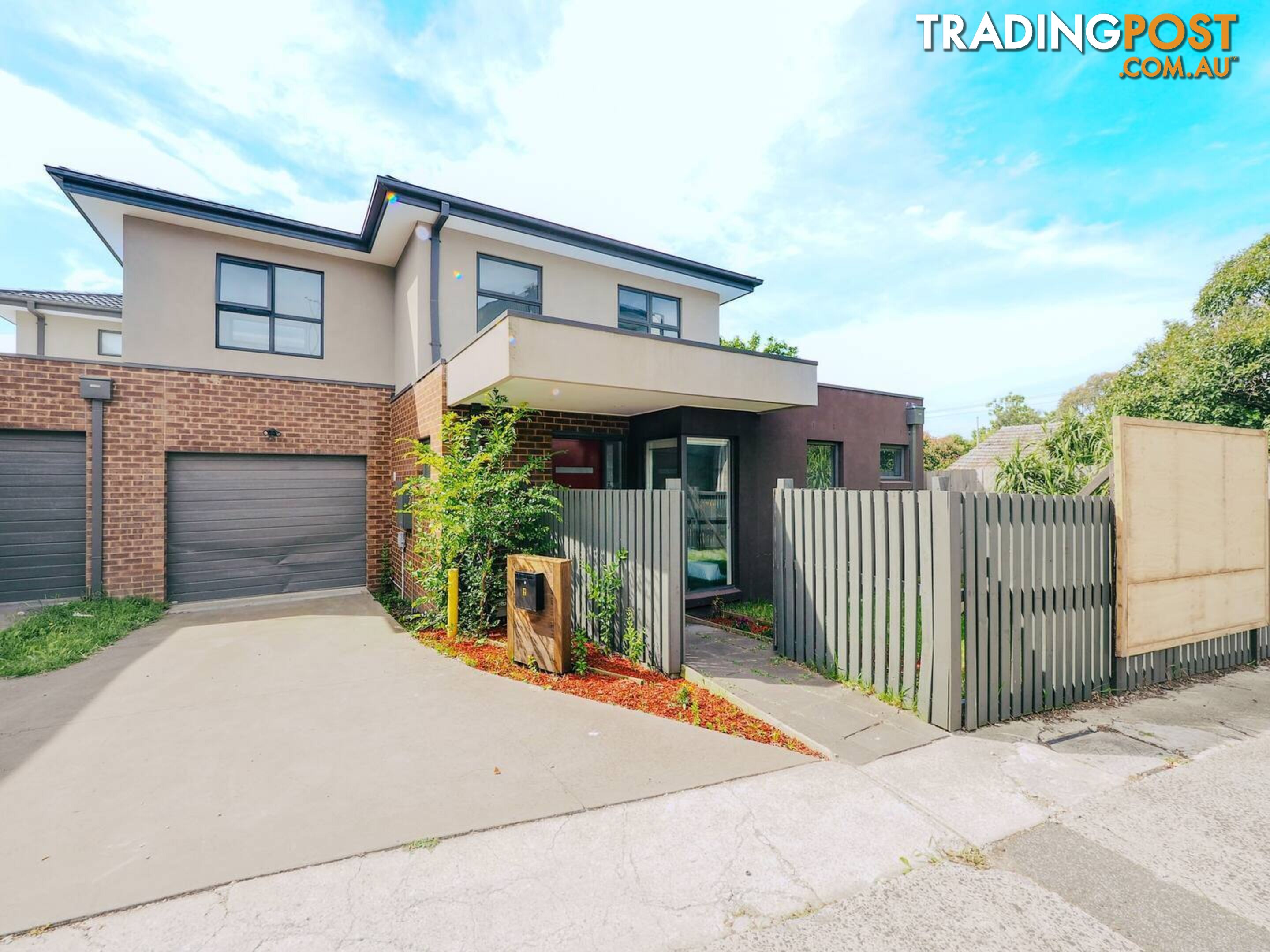 2/5 Tandara Court CHADSTONE VIC 3148