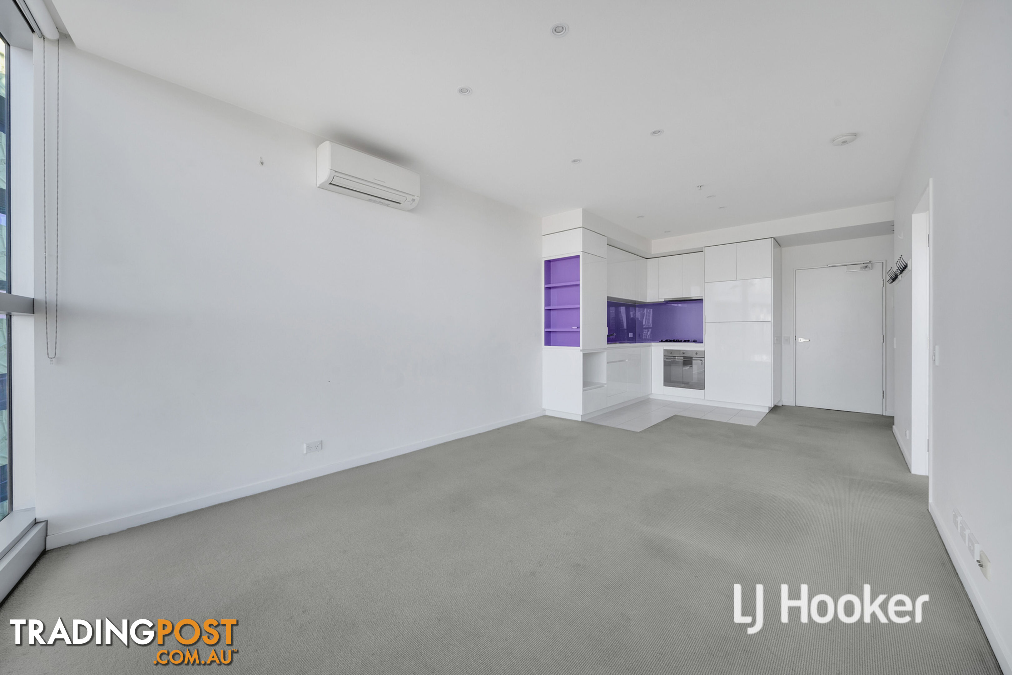 N2405/241 Harbour Esplanade DOCKLANDS VIC 3008