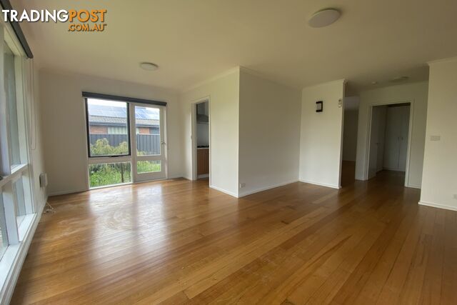16 Eastern Street CRAIGIEBURN VIC 3064