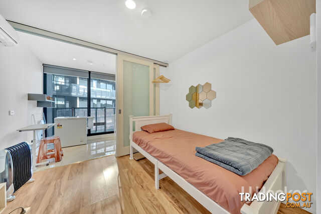 505/253 Franklin Street MELBOURNE VIC 3000 - photo 2 of 5