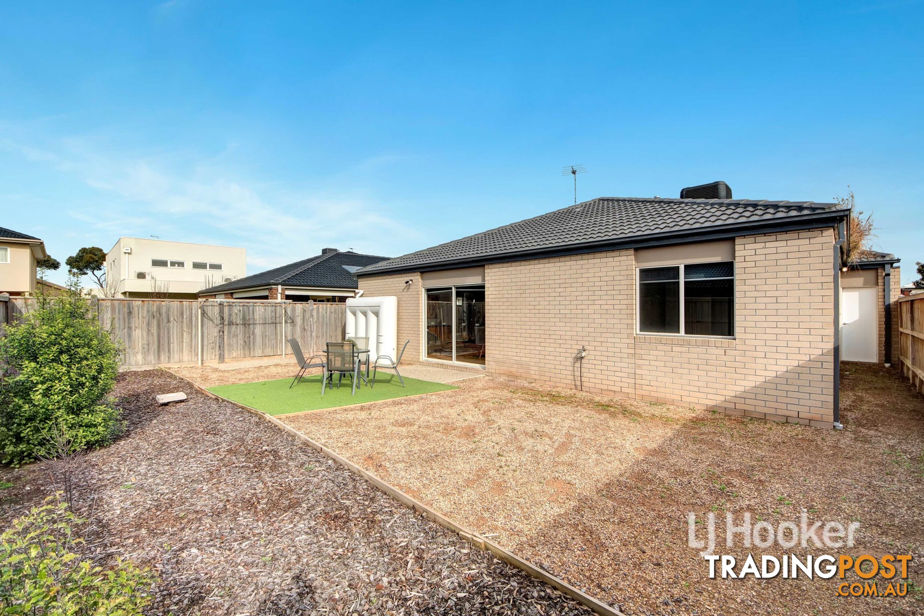 15 Sorrenberg Street POINT COOK VIC 3030