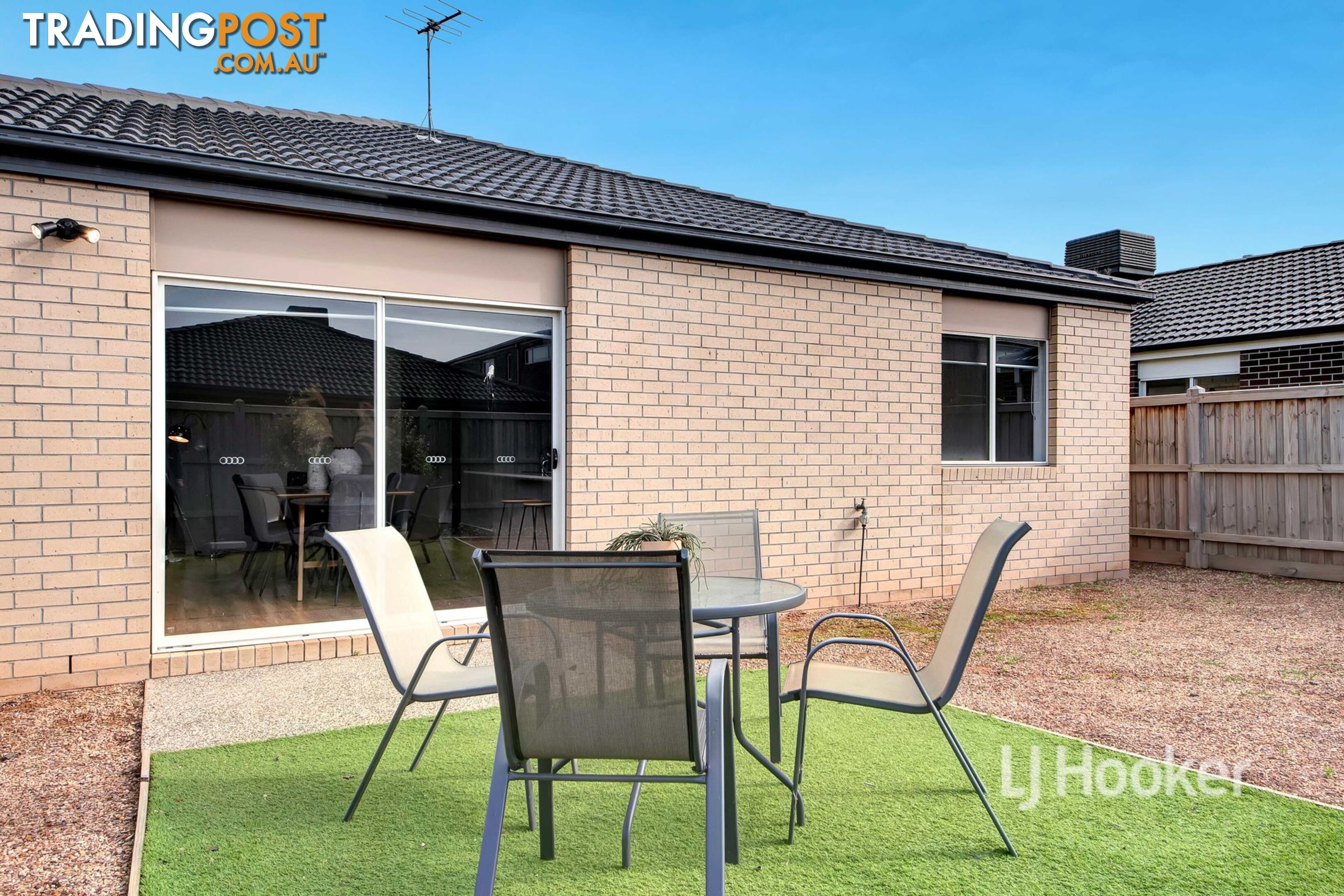 15 Sorrenberg Street POINT COOK VIC 3030