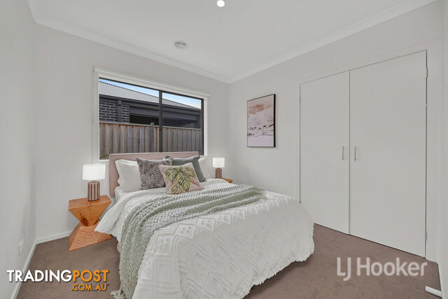 14 Beryl Crescent GREENVALE VIC 3059