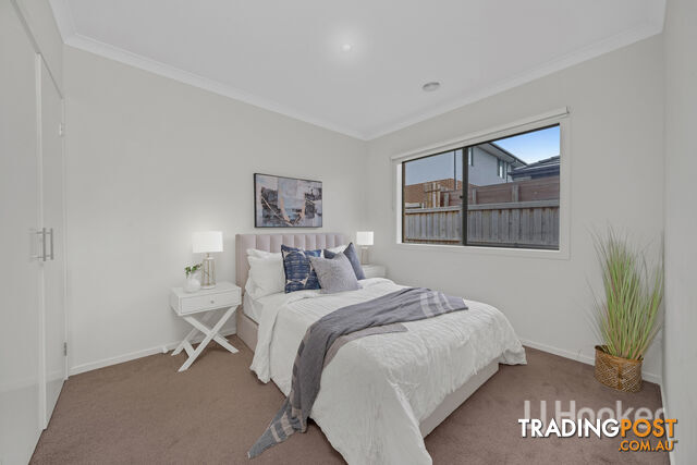 14 Beryl Crescent GREENVALE VIC 3059