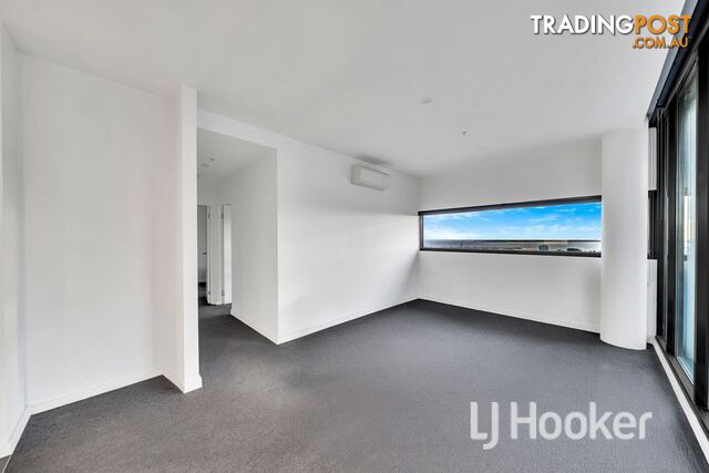 1001/101 St Kilda Road ST KILDA VIC 3182 - photo 4 of 14