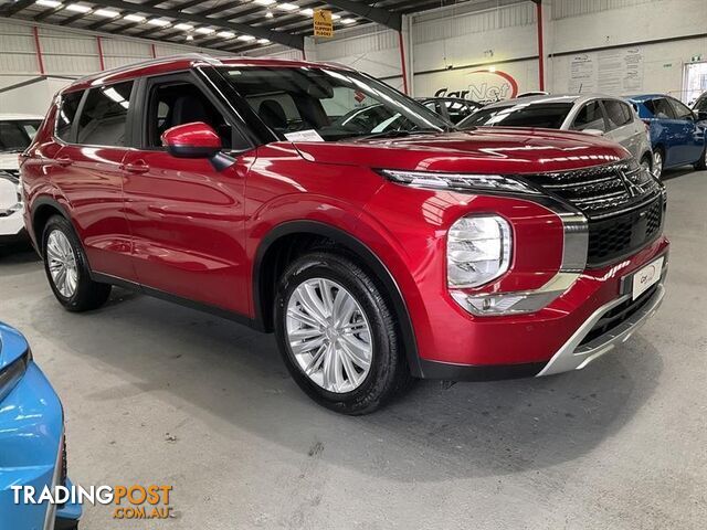 2024 MITSUBISHI OUTLANDER LS 7 SEAT (2WD) ZM MY24 WAGON - photo 4 of 14