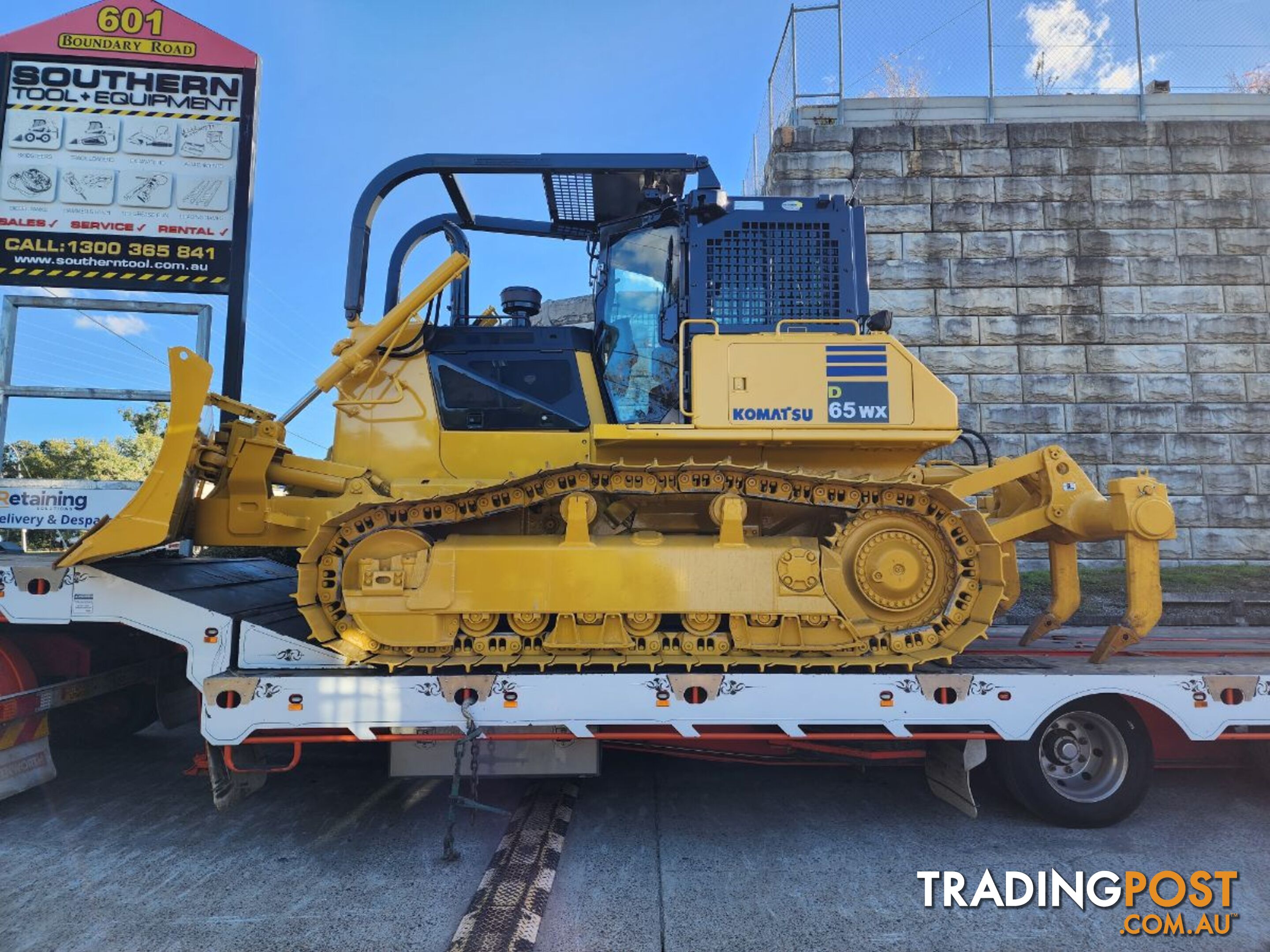 Komatsu D65WX-17 Dozer (Stock No. 94742)