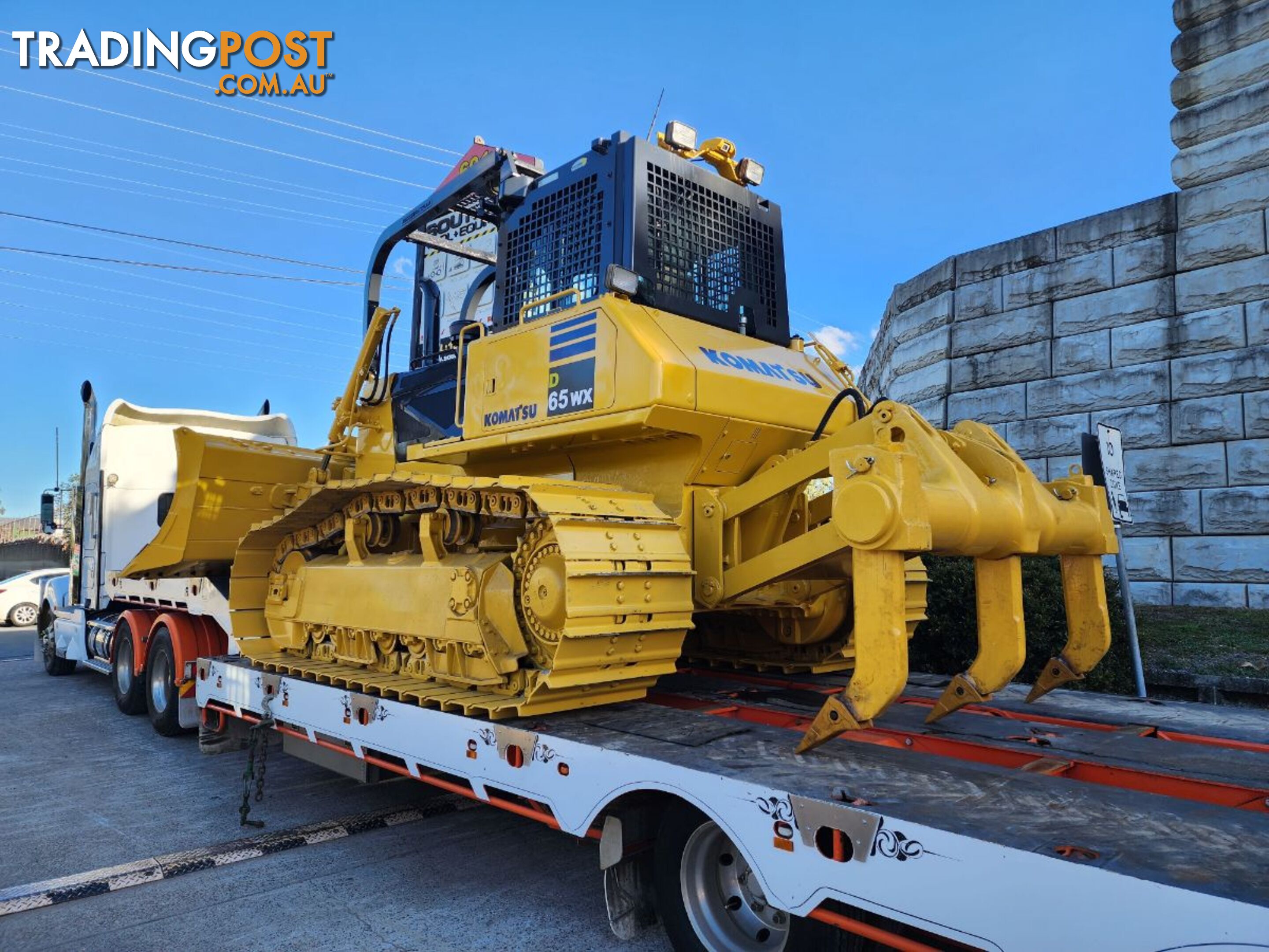 Komatsu D65WX-17 Dozer (Stock No. 94742)