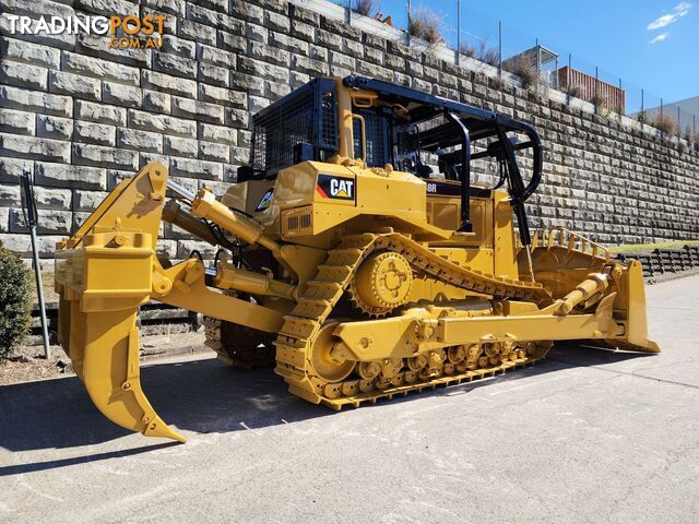 Caterpillar D8R Bulldozer (Stock No. 97453) 