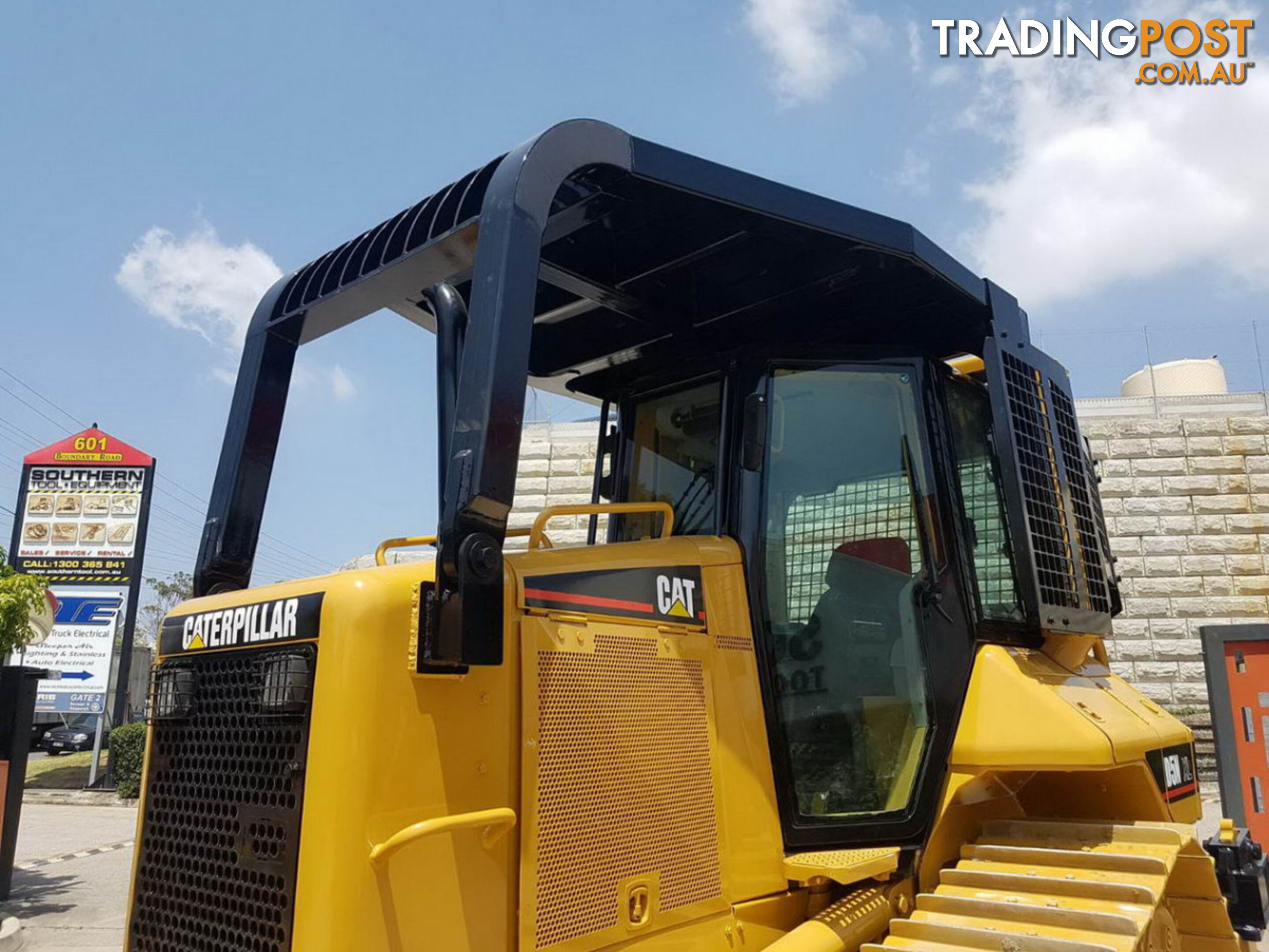 2004 Caterpillar D5N XL Bulldozer (Stock No. 88572)